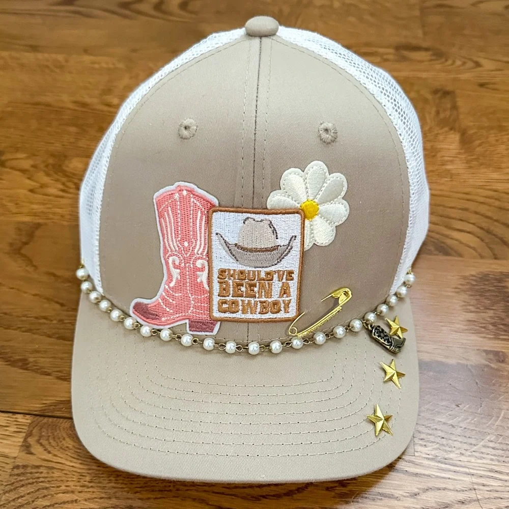 NWT Country Cowboy Trucker Hat - Picture 3 of 12